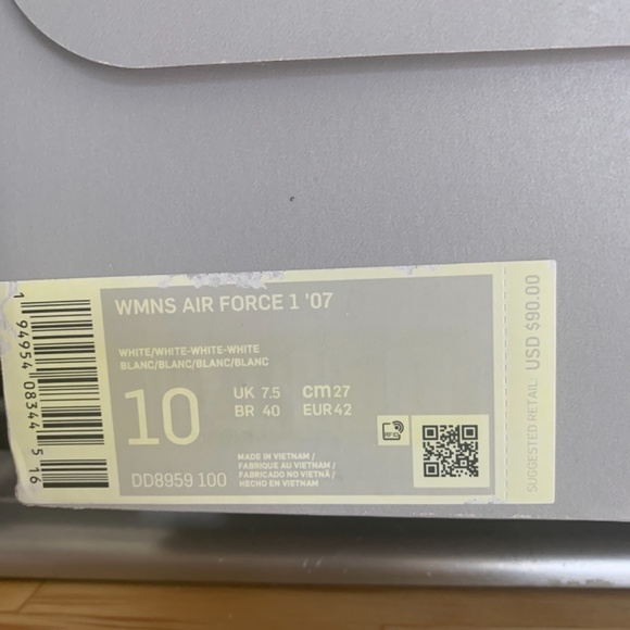 Women’s Air Force 1 07 - Picture 2 of 7